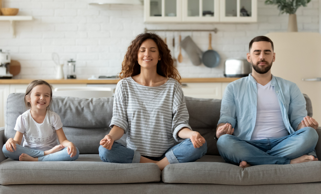 How Meditation Helps Reduce Stress and Anxiety in Family Life